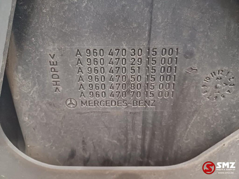 Mercedes-Benz Occ AdBluetank Mercedes - 燃料系统 适用于 卡车:图5 Mercedes-Benz Occ AdBluetank Mercedes - 燃料系统 适用于 卡车:图5