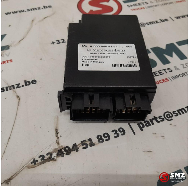 Mercedes-Benz Occ ECU Video Radar Desicion Unit regeleenheid Mer - ECU 适用于 卡车:图1 Mercedes-Benz Occ ECU Video Radar Desicion Unit regeleenheid Mer - ECU 适用于 卡车:图1