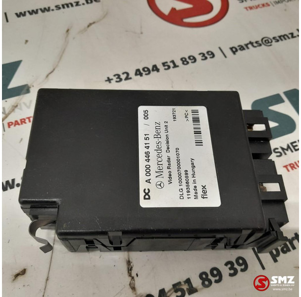 Mercedes-Benz Occ ECU Video Radar Desicion Unit regeleenheid Mer - ECU 适用于 卡车:图2 Mercedes-Benz Occ ECU Video Radar Desicion Unit regeleenheid Mer - ECU 适用于 卡车:图2