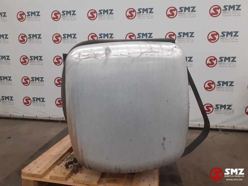 Mercedes-Benz Occ brandstoftank 570L Mercedes - 燃料箱 适用于 卡车:图3 Mercedes-Benz Occ brandstoftank 570L Mercedes - 燃料箱 适用于 卡车:图3