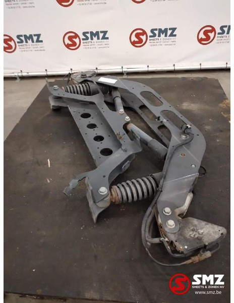 Mercedes-Benz Occ cabineophanging met slot Mercedes - 驾驶室悬架 适用于 卡车:图1 Mercedes-Benz Occ cabineophanging met slot Mercedes - 驾驶室悬架 适用于 卡车:图1