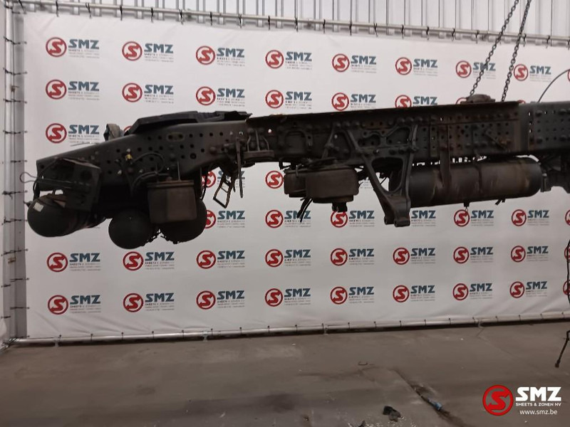 Mercedes-Benz Occ chassis met papieren Mercedes Actros MP4 - 框架/ 底盘 适用于 卡车:图2 Mercedes-Benz Occ chassis met papieren Mercedes Actros MP4 - 框架/ 底盘 适用于 卡车:图2