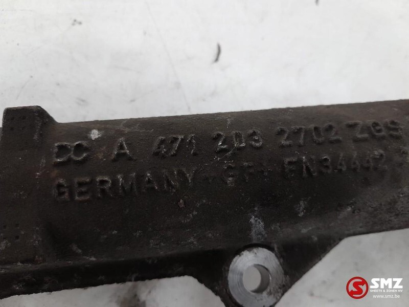 Mercedes-Benz Occ koelvloeistofleiding Mercedes Actros MP4 OM471 - 发动机及其零件 适用于 卡车:图4 Mercedes-Benz Occ koelvloeistofleiding Mercedes Actros MP4 OM471 - 发动机及其零件 适用于 卡车:图4