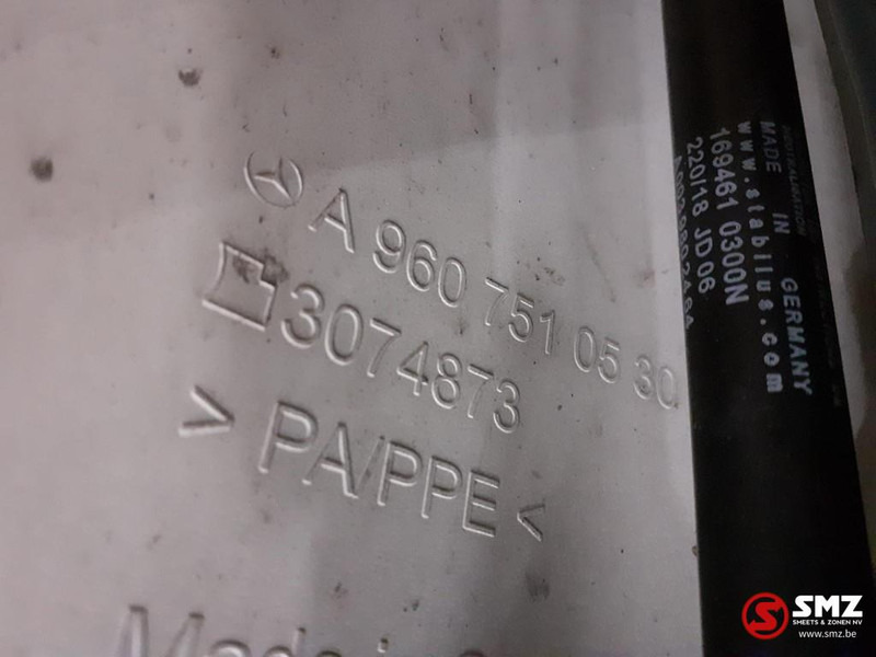 Mercedes-Benz Occ motorkap + windgeleiders Mercedes - 引擎罩 适用于 卡车:图4 Mercedes-Benz Occ motorkap + windgeleiders Mercedes - 引擎罩 适用于 卡车:图4