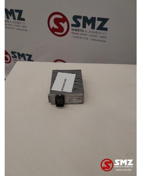 Mercedes-Benz Occ omvormer besturingseenheid 24V/12V 18A MP4 Mer - 电气系统 适用于 卡车:图1 Mercedes-Benz Occ omvormer besturingseenheid 24V/12V 18A MP4 Mer - 电气系统 适用于 卡车:图1
