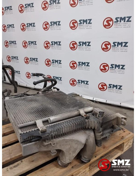 Mercedes-Benz Occ radiator Mercedes Atego - 散热器 适用于 卡车:图1 Mercedes-Benz Occ radiator Mercedes Atego - 散热器 适用于 卡车:图1