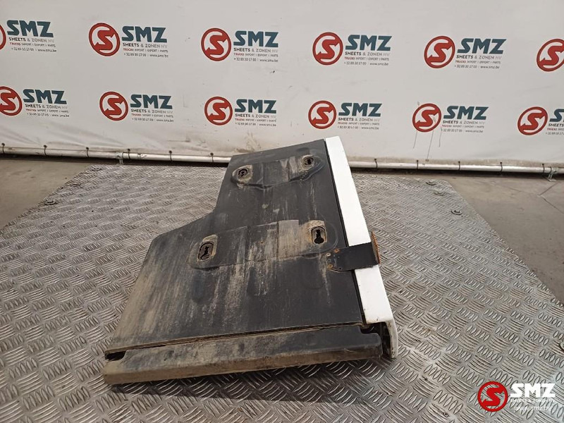 Mercedes-Benz Occ spatbord rechtsvooraan Mercedes - 车身和外部 适用于 卡车:图3 Mercedes-Benz Occ spatbord rechtsvooraan Mercedes - 车身和外部 适用于 卡车:图3