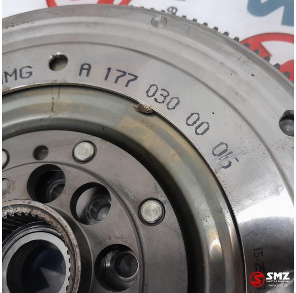 Mercedes-Benz Occ vliegwiel AMG C63S Mercedes - 发动机及其零件 适用于 汽车:图4 Mercedes-Benz Occ vliegwiel AMG C63S Mercedes - 发动机及其零件 适用于 汽车:图4