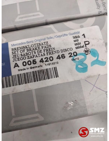 Mercedes-Benz Voorste remblokset mercedes c w202 a0054204620 - 制动片 适用于 卡车:图2 Mercedes-Benz Voorste remblokset mercedes c w202 a0054204620 - 制动片 适用于 卡车:图2