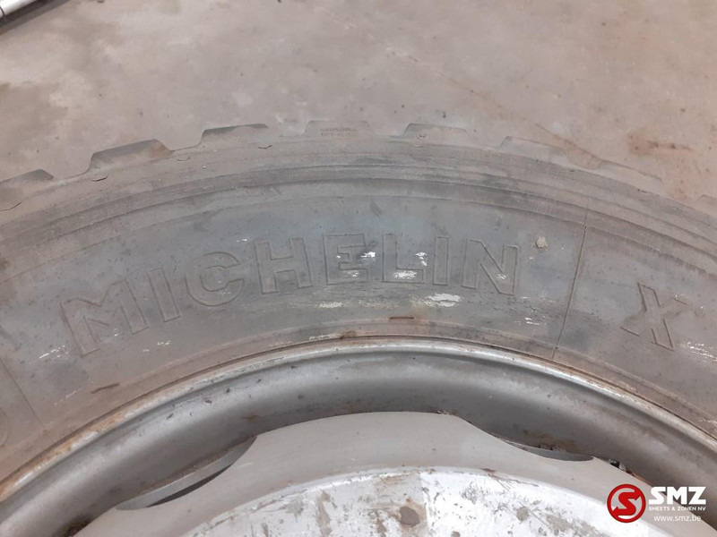 Michelin Occ vrachtwagenband Michelin 265/70R19.5 - 轮胎 适用于 卡车:图2 Michelin Occ vrachtwagenband Michelin 265/70R19.5 - 轮胎 适用于 卡车:图2