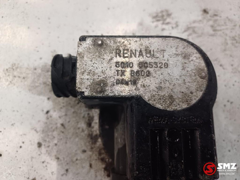 Renault Occ brandstoftank 735L Renault - 燃料箱 适用于 卡车:图5 Renault Occ brandstoftank 735L Renault - 燃料箱 适用于 卡车:图5