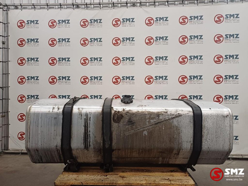 Renault Occ brandstoftank 735L Renault - 燃料箱 适用于 卡车:图1 Renault Occ brandstoftank 735L Renault - 燃料箱 适用于 卡车:图1