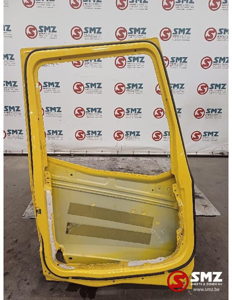 Renault Occ deur links Renault T - 车门及其零件 适用于 卡车:图2 Renault Occ deur links Renault T - 车门及其零件 适用于 卡车:图2