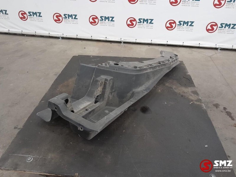 Renault Occ treeplankbehuizing rechts Renault T 82223396 - 车门及其零件 适用于 卡车:图5 Renault Occ treeplankbehuizing rechts Renault T 82223396 - 车门及其零件 适用于 卡车:图5