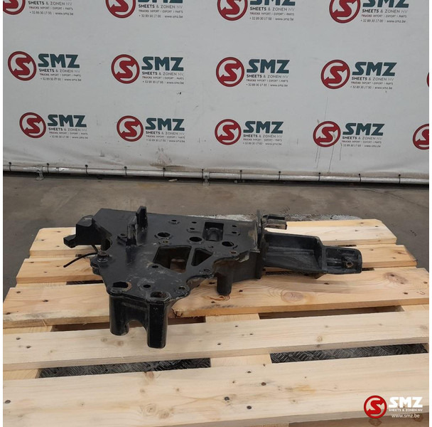 Renault Occ voorbumperbeugel links Renault - 框架/ 底盘 适用于 卡车:图2 Renault Occ voorbumperbeugel links Renault - 框架/ 底盘 适用于 卡车:图2