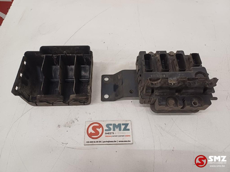 Scania Occ ECU ELC4 regeleenheid Scania - ECU 适用于 卡车:图2 Scania Occ ECU ELC4 regeleenheid Scania - ECU 适用于 卡车:图2