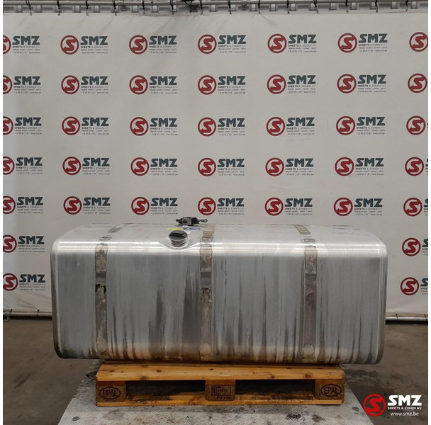 Scania Occ brandstoftank 700L + brandstofniveausensor Sca - 燃料箱 适用于 卡车:图1 Scania Occ brandstoftank 700L + brandstofniveausensor Sca - 燃料箱 适用于 卡车:图1