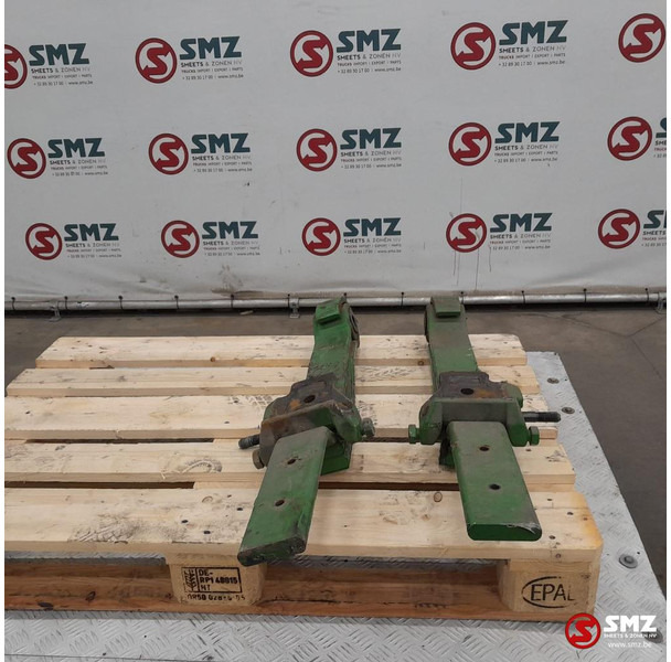 Scania Occ set van 2 bladveren stuuras / meeloopas Scania - 钢悬架 适用于 卡车:图3 Scania Occ set van 2 bladveren stuuras / meeloopas Scania - 钢悬架 适用于 卡车:图3