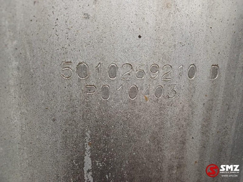 Volvo Occ brandstoftank 300L met steunen Volvo - 燃料箱 适用于 卡车:图5 Volvo Occ brandstoftank 300L met steunen Volvo - 燃料箱 适用于 卡车:图5