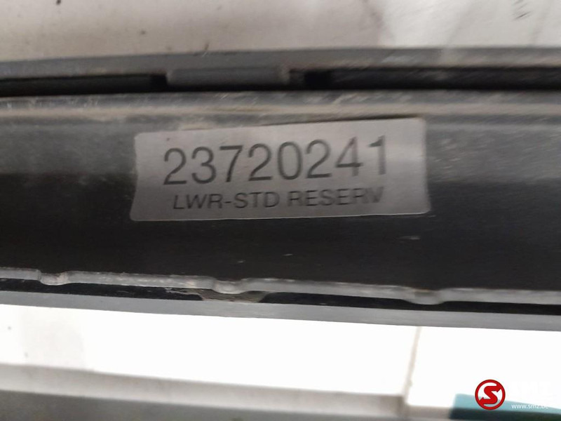 Volvo Occ onderste traptrede grille Volvo - 格栅 适用于 卡车:图3 Volvo Occ onderste traptrede grille Volvo - 格栅 适用于 卡车:图3
