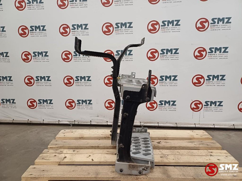 Volvo Occ opstap links Volvo - 驾驶室和内部 适用于 卡车:图4 Volvo Occ opstap links Volvo - 驾驶室和内部 适用于 卡车:图4