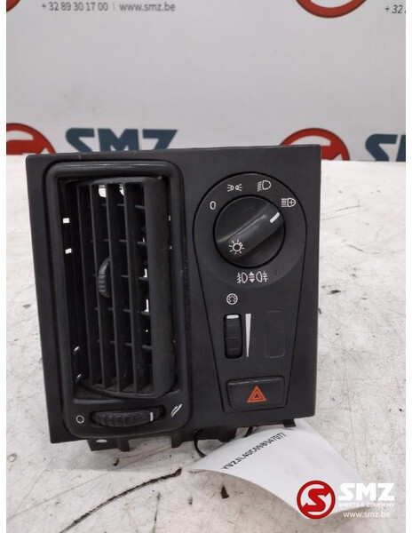 Volvo Occ ventilatierooster + koplampschakelaar Volvo - 驾驶室和内部 适用于 卡车:图1 Volvo Occ ventilatierooster + koplampschakelaar Volvo - 驾驶室和内部 适用于 卡车:图1