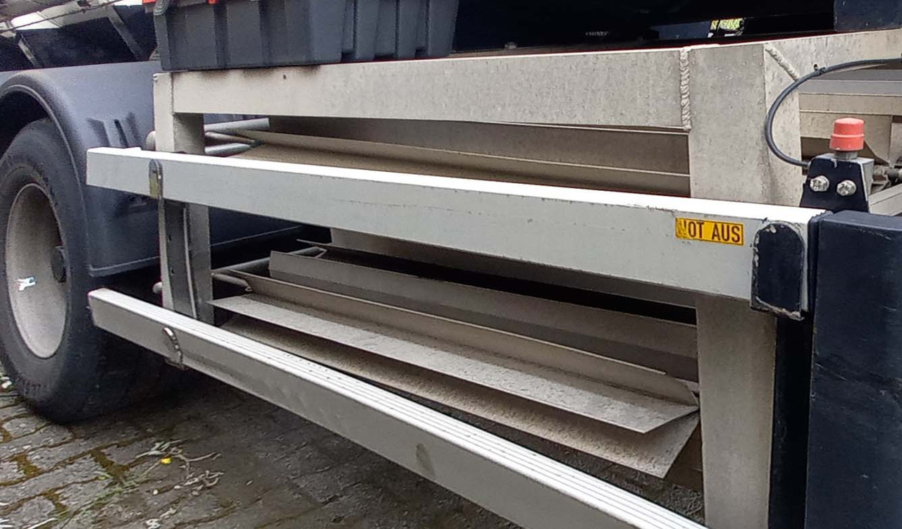 GOFA Gas tank semi-trailer cryogenic used for nitrogen, argon, oxygen, LIN, LOX, LAR - 液罐半拖车:图5 GOFA Gas tank semi-trailer cryogenic used for nitrogen, argon, oxygen, LIN, LOX, LAR - 液罐半拖车:图5