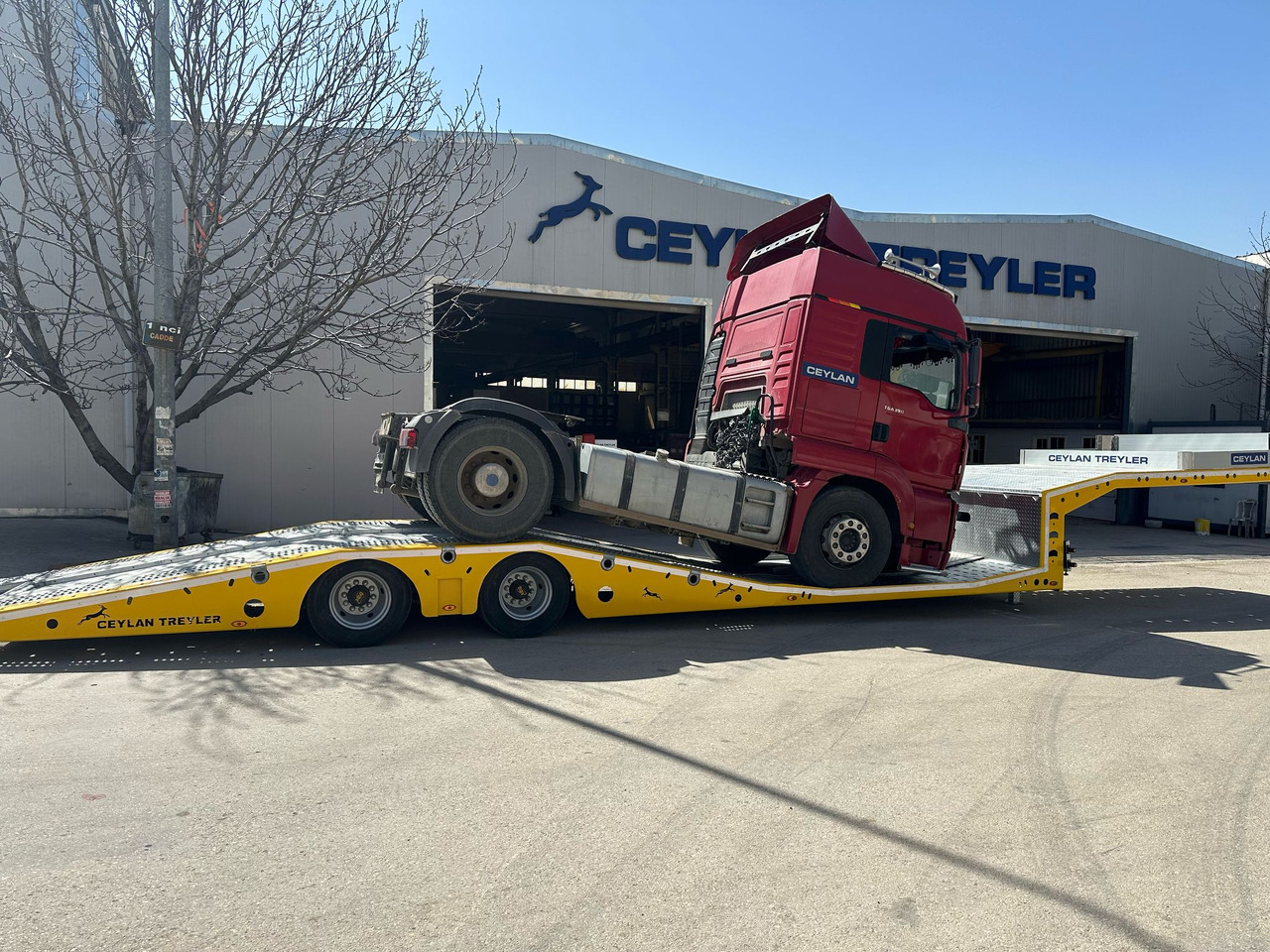 CEYLAN 2 AXLE TRUCK CARRIER - 半挂车:图1 CEYLAN 2 AXLE TRUCK CARRIER - 半挂车:图1