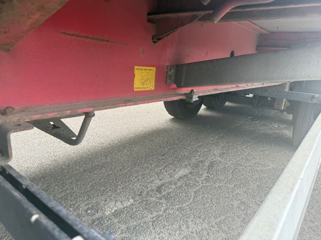 Krone BPW trommel - 侧帘半拖车:图4 Krone BPW trommel - 侧帘半拖车:图4