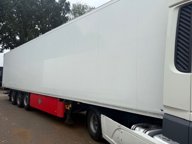 Schmitz Cargobull Thermoking SLXe 300 weinig uren Laadklep Liftas - 冷藏半拖车:图4 Schmitz Cargobull Thermoking SLXe 300 weinig uren Laadklep Liftas - 冷藏半拖车:图4