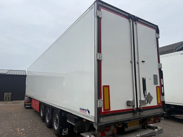 Schmitz Cargobull Thermoking SLXe 300 weinig uren Laadklep Liftas - 冷藏半拖车:图2 Schmitz Cargobull Thermoking SLXe 300 weinig uren Laadklep Liftas - 冷藏半拖车:图2