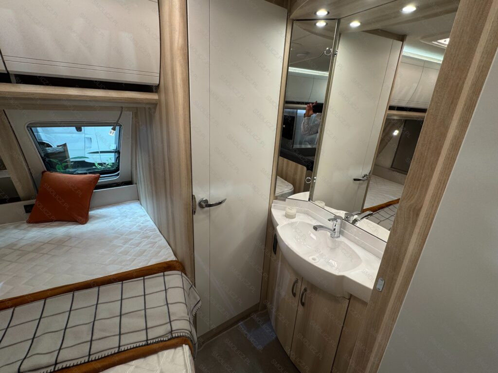 DE LUXE 400 SFe - 旅行拖车:图5 DE LUXE 400 SFe - 旅行拖车:图5