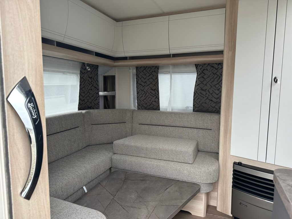 DE LUXE 495 UL 2024 - 旅行拖车:图5 DE LUXE 495 UL 2024 - 旅行拖车:图5