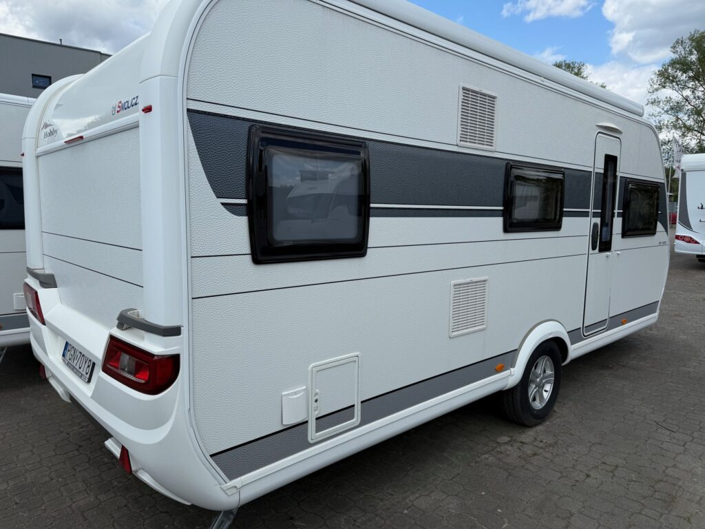 Hobby 545 KMF DE LUXE 2021 - 旅行拖车:图3 Hobby 545 KMF DE LUXE 2021 - 旅行拖车:图3