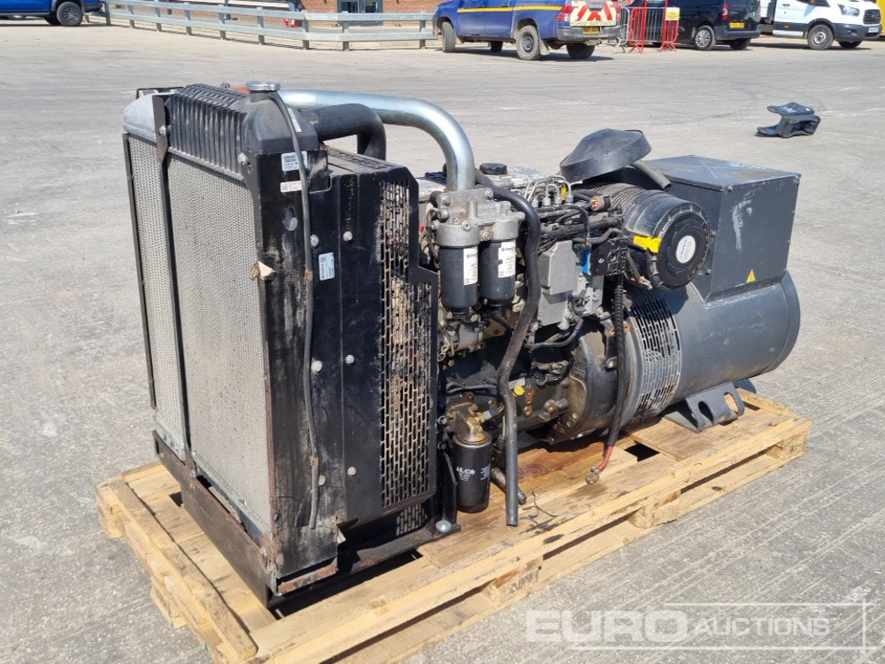 105kVA Generator, Prkins Engine - 发电机组:图1 105kVA Generator, Prkins Engine - 发电机组:图1