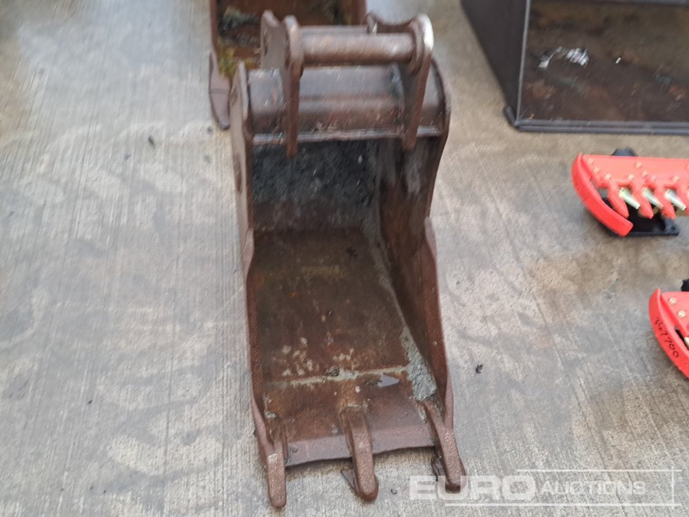 18" Geith Digging Bucket 50mm Pin to suit 6-8 Ton Excavator - 铲斗:图5 18" Geith Digging Bucket 50mm Pin to suit 6-8 Ton Excavator - 铲斗:图5