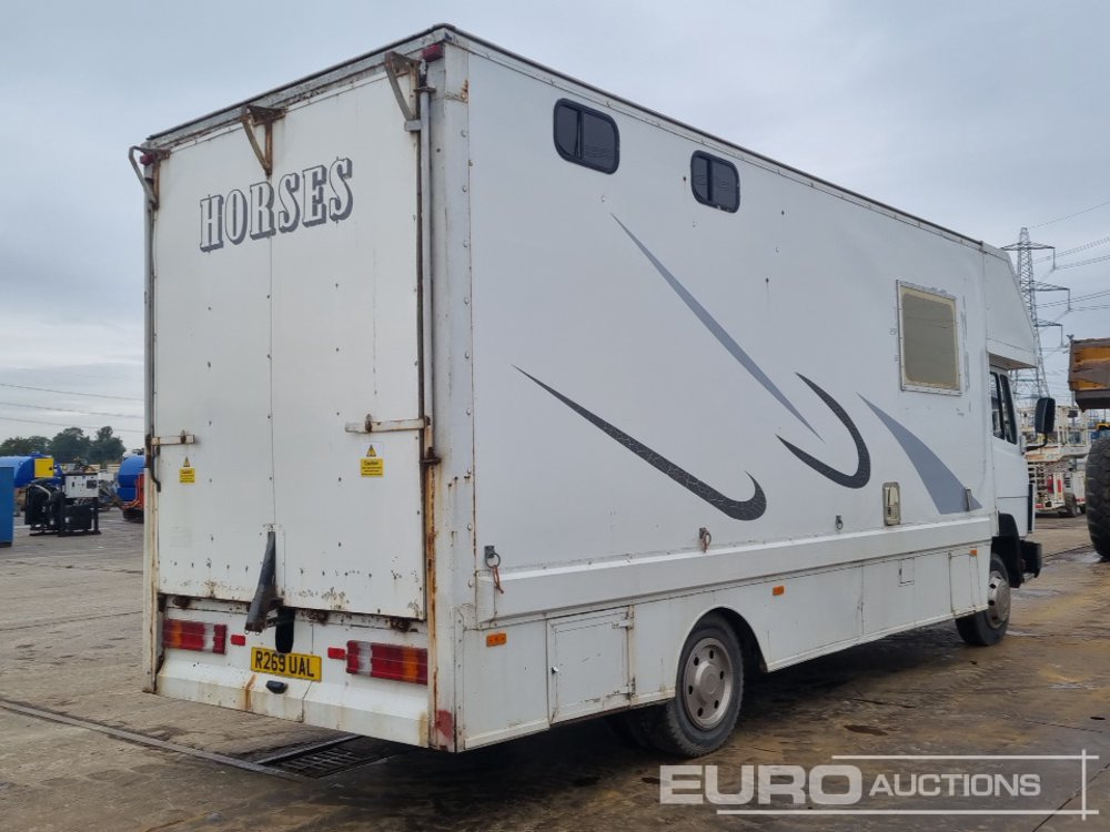 1998 Mercedes 814 - 马匹运输车:图5 1998 Mercedes 814 - 马匹运输车:图5