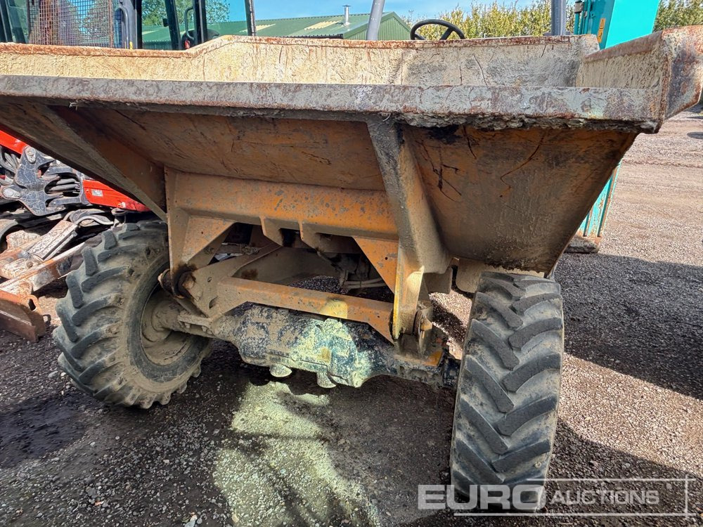 2005 Benford 3 Ton - 小型自卸车:图5 2005 Benford 3 Ton - 小型自卸车:图5
