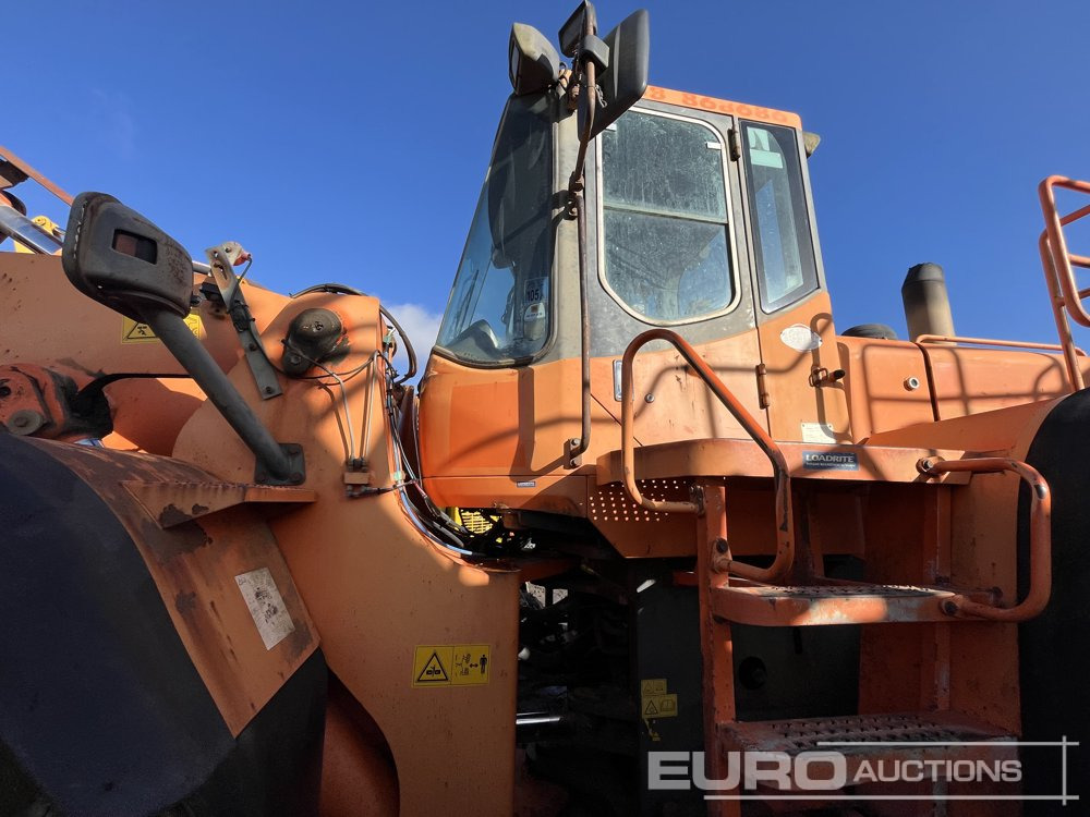 2006 Doosan DL400 - 轮式装载机:图1 2006 Doosan DL400 - 轮式装载机:图1
