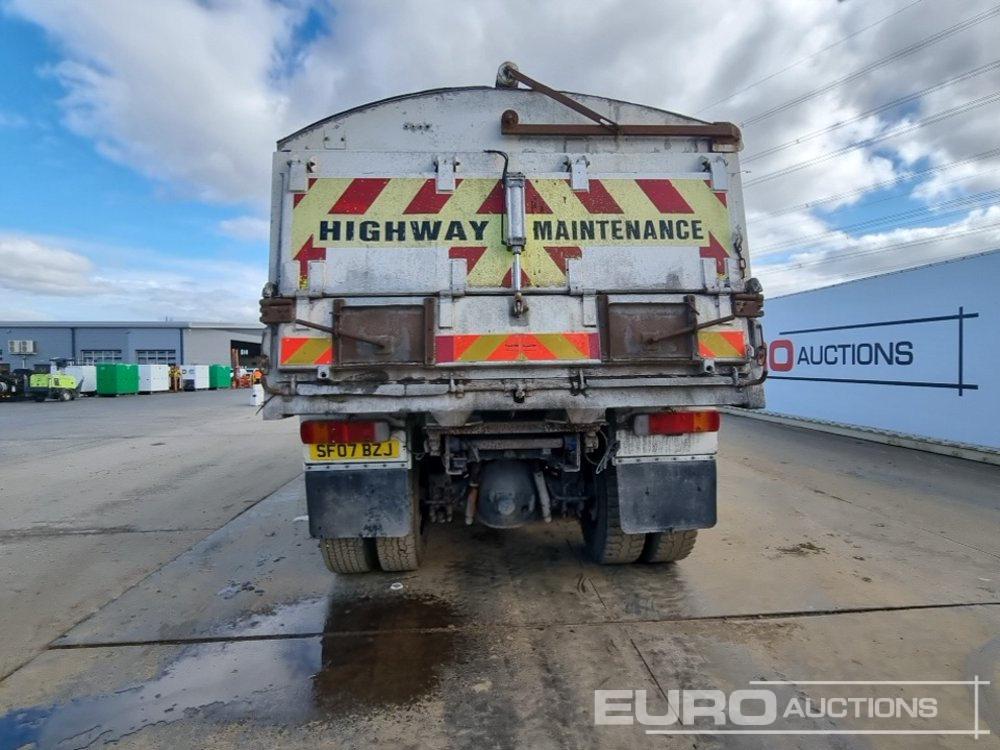 2007 Scania P380 - 翻斗车:图4 2007 Scania P380 - 翻斗车:图4