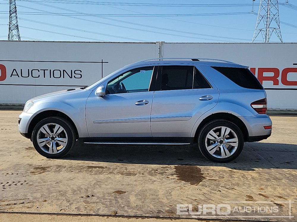 2009 Mercedes ML 280 CDI - 越野车:图2 2009 Mercedes ML 280 CDI - 越野车:图2