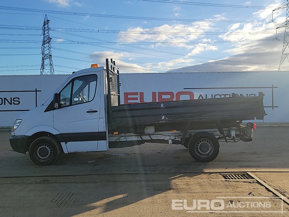 2009 Mercedes Sprinter 311 CDI - 翻斗货车:图2 2009 Mercedes Sprinter 311 CDI - 翻斗货车:图2