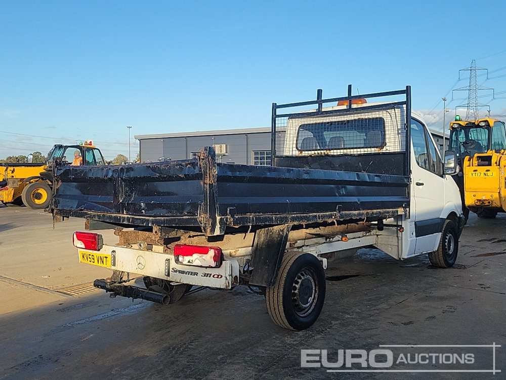 2009 Mercedes Sprinter 311 CDI - 翻斗货车:图5 2009 Mercedes Sprinter 311 CDI - 翻斗货车:图5