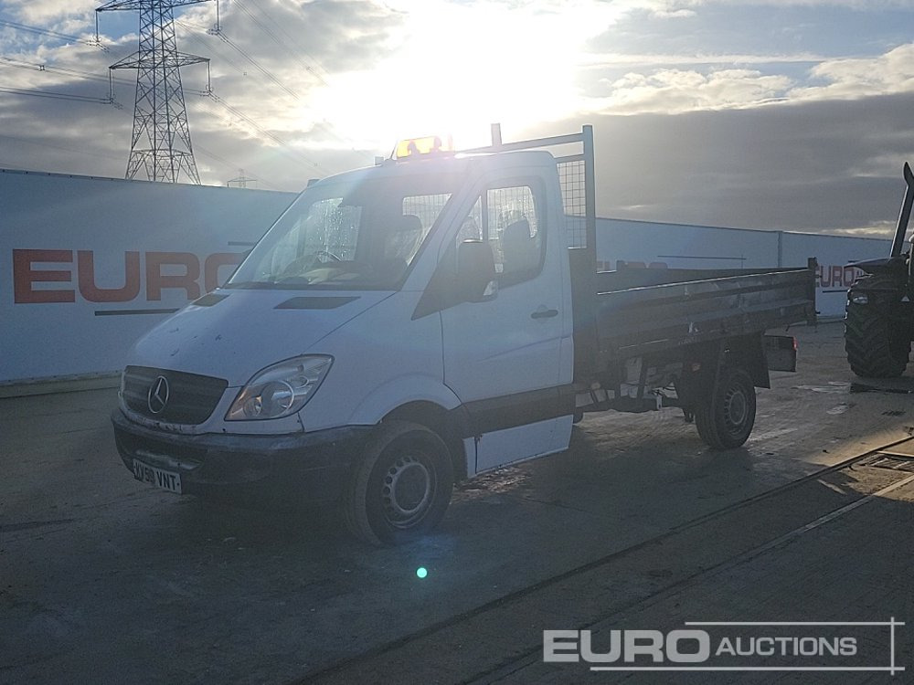 2009 Mercedes Sprinter 311 CDI - 翻斗货车:图1 2009 Mercedes Sprinter 311 CDI - 翻斗货车:图1
