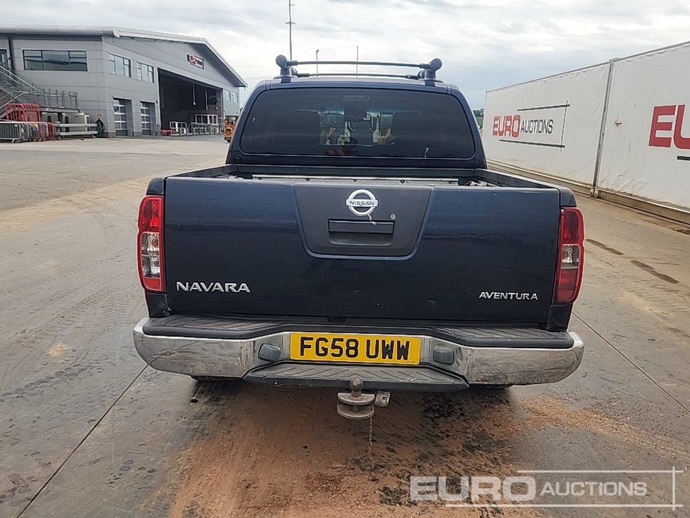 2009 Nissan Navara - 皮卡车:图4 2009 Nissan Navara - 皮卡车:图4