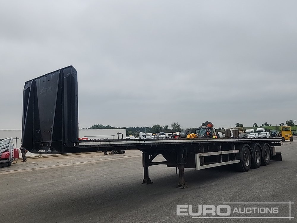 2010 Dennison 45' Tri Axle Flat Trailer, Goal Post Sockets - 栏板式/ 平板半拖车:图1 2010 Dennison 45' Tri Axle Flat Trailer, Goal Post Sockets - 栏板式/ 平板半拖车:图1