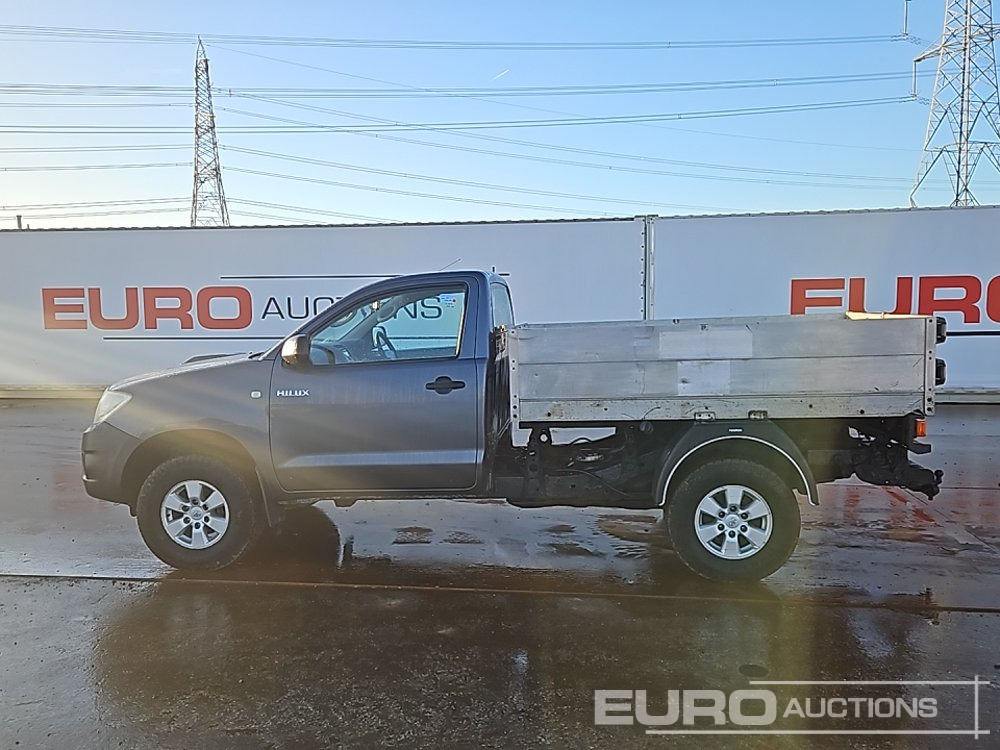 2010 Toyota Hilux - 皮卡车:图2 2010 Toyota Hilux - 皮卡车:图2