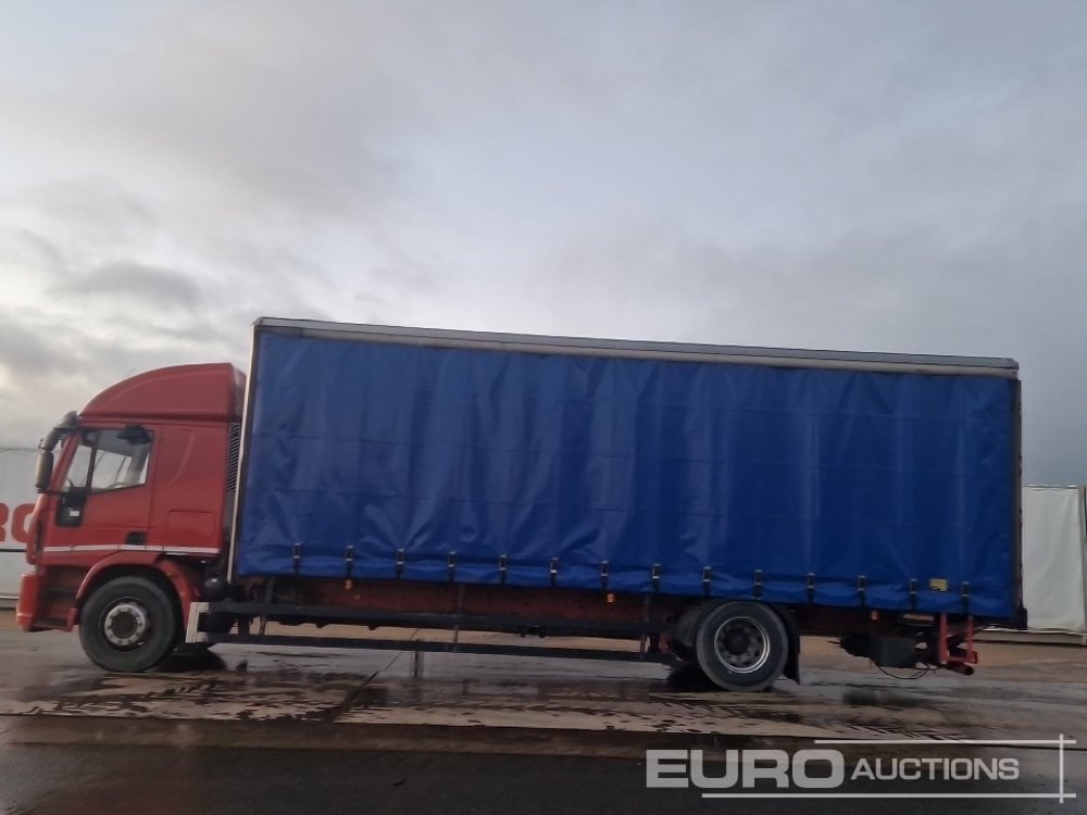 2011 Iveco ML180E25 - 侧帘卡车:图2 2011 Iveco ML180E25 - 侧帘卡车:图2
