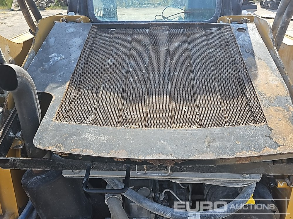 滑移装载机 2012 CAT 242B3:图17 滑移装载机 2012 CAT 242B3:图17