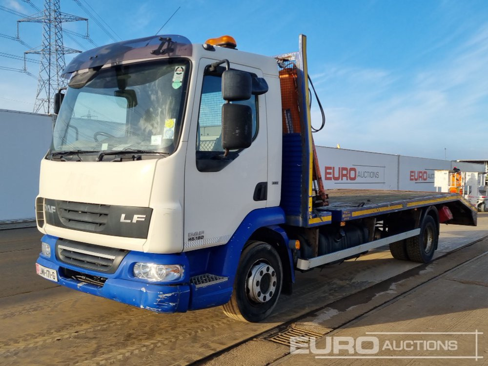 2013 DAF LF45.180 - 栏板式/ 平板卡车:图1 2013 DAF LF45.180 - 栏板式/ 平板卡车:图1